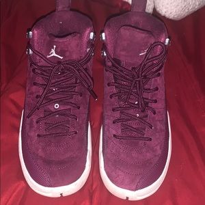 Jordan 12s size 5 youth